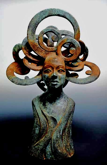 Celestial-Chaos-Sculpture-by-Beverly-Morrison ceramic bust