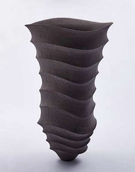 Oomori-Kenji wavt y surface vase