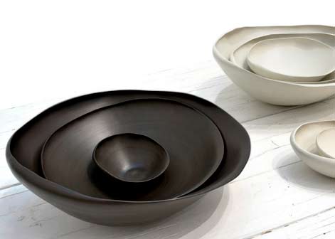 Rina Menardi’s collection of hand-made stoneware pieces in black and white