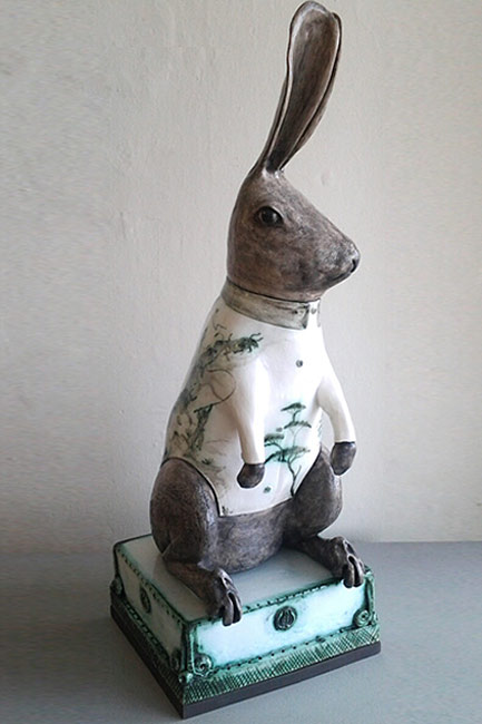 Agapanthus-Martin-Haines hare figurine-(1)A-studio-potter-living-in-Nieu-Bethesda