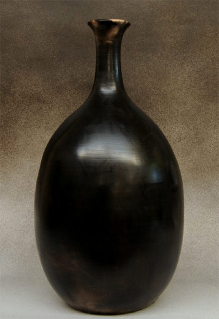 Donve-Branch-black-burnished ceramic bottle