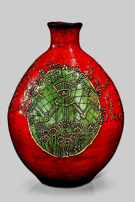 Lucinda-Mudge-Be-Not-Afraid-ceramic-h-48-cm red vase green panel motif