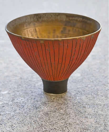 Red Porcelain-bowl-Ralph-Johnson