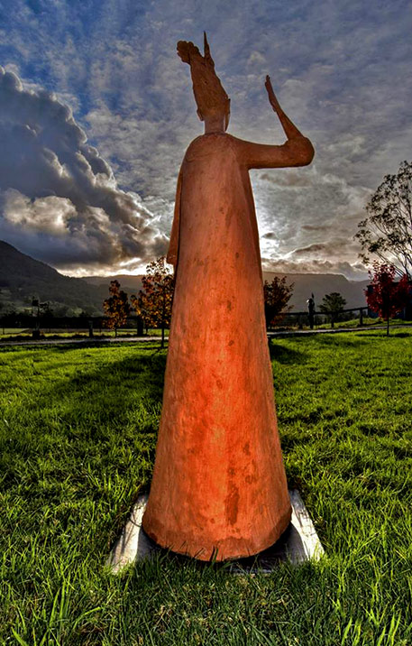 Summoning-the-storm sculpture -Kangaroo-Valley