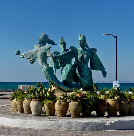 Nabeul mermaid sculpture at the seaside