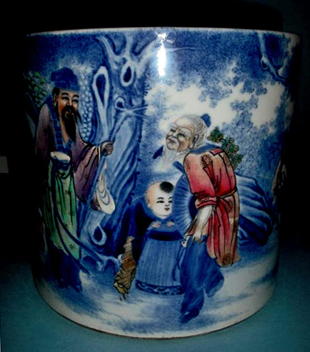 Chinese-Famille-Rose-Porcelain-Brushpot