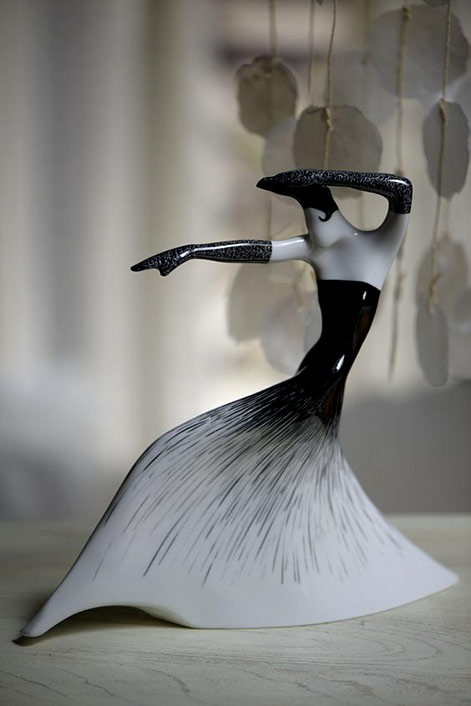 Polish Mid Century dancer sculpture - Porcelana Ćmielów-1957-Designer-Henry Jędrasiak