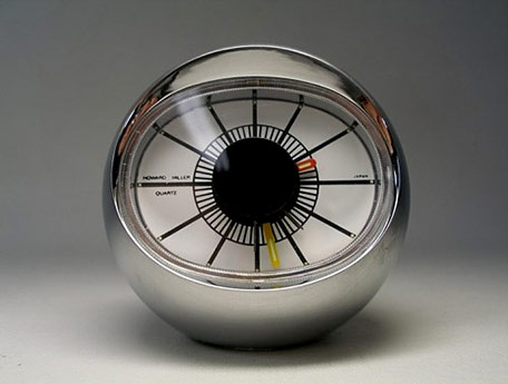 Vintage 60's Space Age desk clock chrome sphere