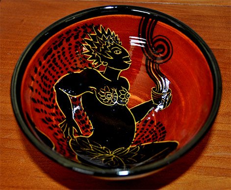 Bowl with female motif---Atelier-Barocco