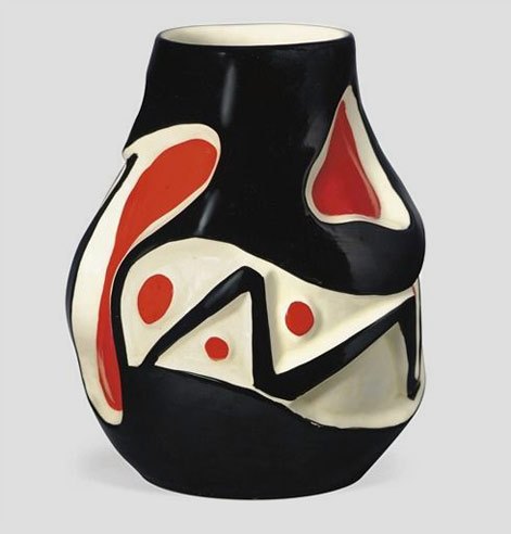 Fernand-Leger-abstract-vase in red, black and white