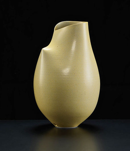 Sara Flynn-contemporary ceramic art pottery vessel