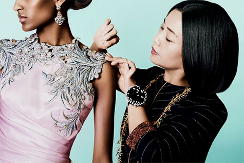 Guo Pei with model