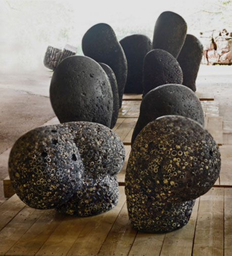 Ceramic sculptures - quart-creixent by Claudi Casanovas