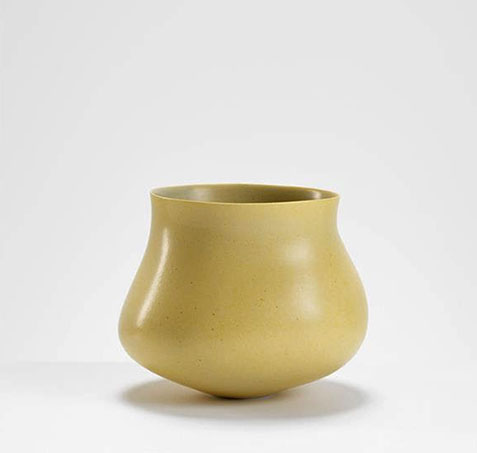 Sara-Flynn-porcelain-vessel Sara Flynn Irish ceramics