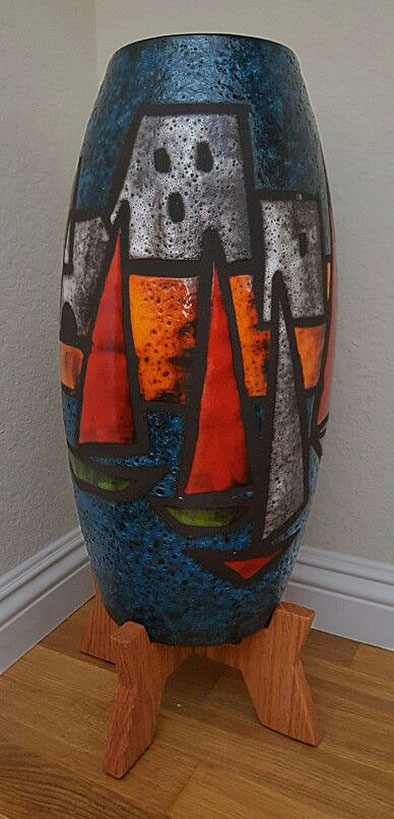 Scheurich 'Sailboats' 248-50 Fat Lava Floor Vase on custom built stand