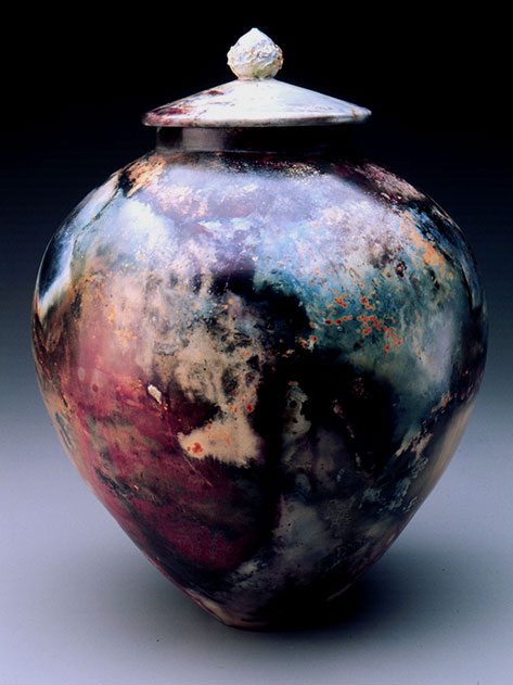 Alex Mandli saggar fired lidded ovoid vessel White earthenware clay, burnished, terra sigillata 