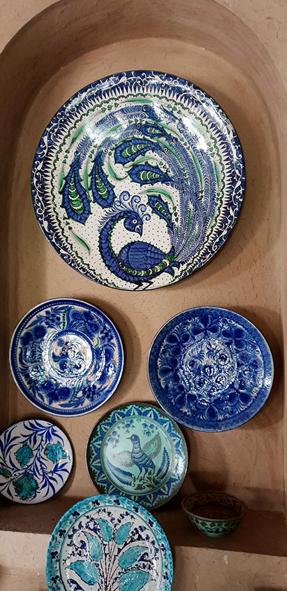 Uzbek ceramic plates