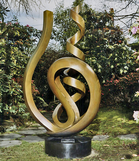Leading--Bronze sculpture 2M---Andrew Rogers