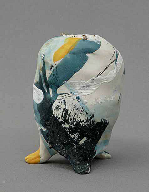 Gwenaël Hémery--footed ceramic sculpture