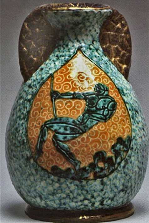 Vase-à-corps-ovoïde-with muscular hunter -- Rene Buthaud