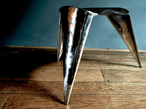 Argo Cast metal tripod stool