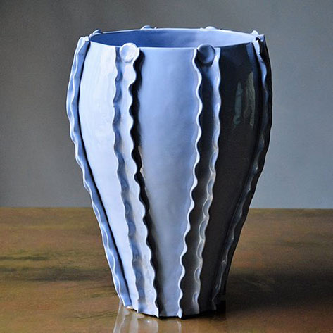 FRIDA-No6 vase----Claudia Frignani by Wunderkammer Studio