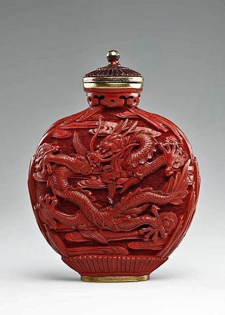 Carved red-coral dragon snuff bottle