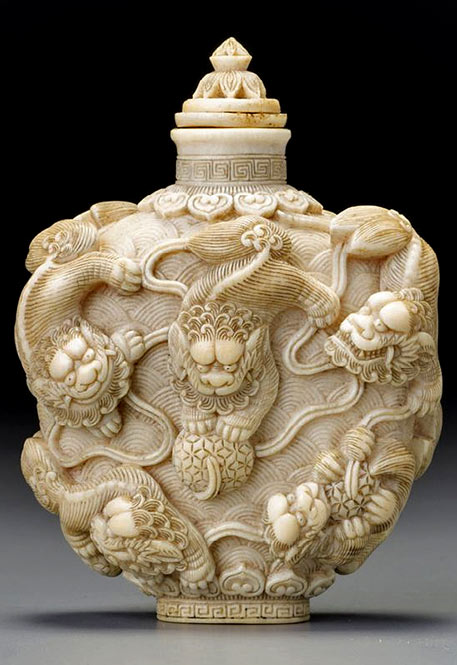 Ivory-'buddhist-lions'-snuff-bottle--imperial-master,-japan,-late-19th