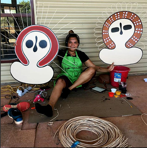 Cissy Umbagai with her Wandjina puppets