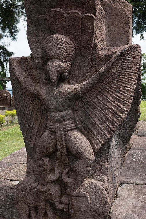 Tample Garuda sculpture,-Candi Dukuh