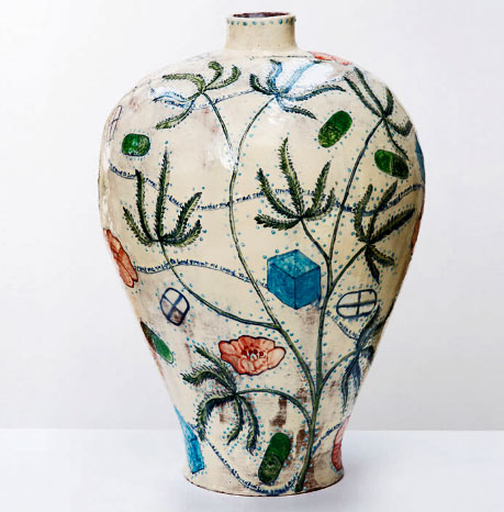 Gerry Wedd Mei Ping vase with botanicals