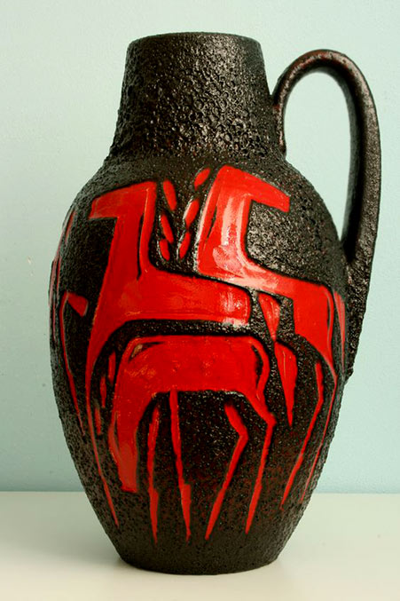 Scheurich lava glaze vase with horses notif
