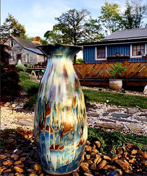 NC potter Joseph-Sand vase