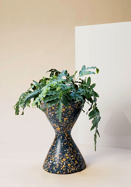 Rachel Bullock and Molly Purnell of Laun in 2018,-the-Confetti Planter