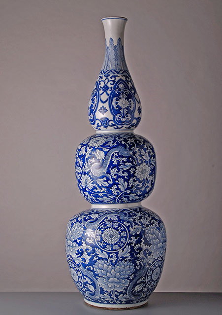Triple Gourd Vase---Kangxi Period,-1662-1722---Vanderverven-Oriental-Art