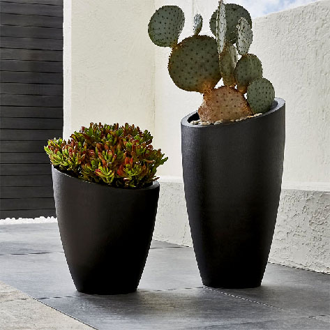 Black succulant planters with slanting profile