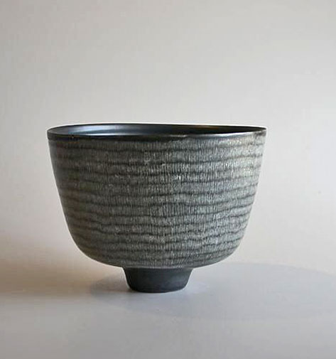 Rupert Spira--footed bowl with sgraffito surface