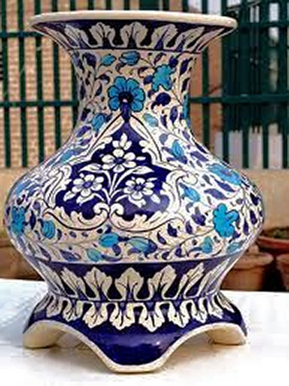 Hand made blue pottery of Jaipur,-another-icon.-Originated-in Iran, came to Rajasthan in the early 1800's