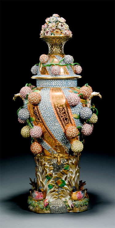 Monumental Jacob Petit porcelain sherbetlik made for the Ottoman market, France, 19th century