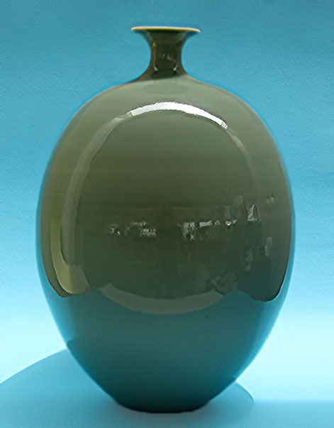 Alistair-Whyte ovoid vase--David-Goggins----Flickr