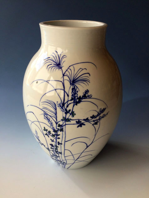 Alistair Whyte porcelain vase with botamical decoration