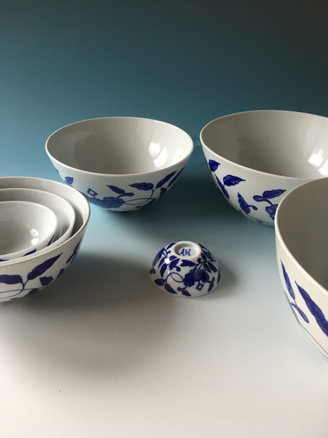White porcelain bowls with dark blue leaf motifs - Alistair Whyte
