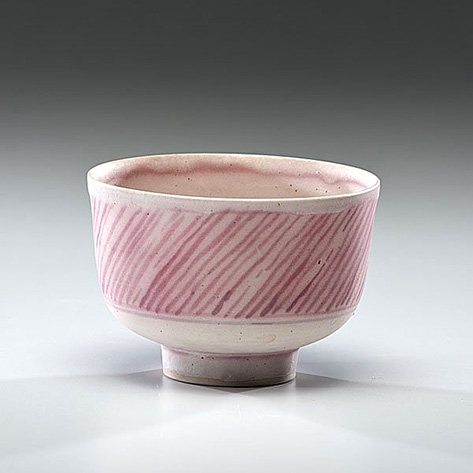 Emmanuel Cooper (1938-2012, England) 1980 Bowl with Pink Stripes