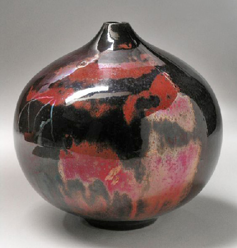 Gertrud and Otto Natzler,-1963--Closed form vase @ LACMA