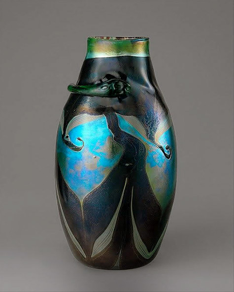 Louis Tiffany,lustre vase ca.-1897