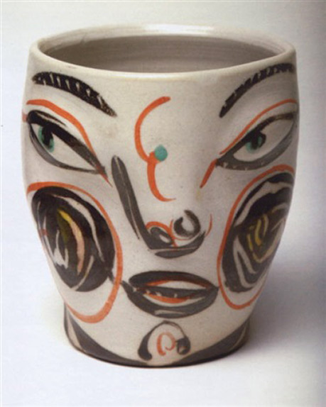 artnet-Akio Takamori ceramic vessel