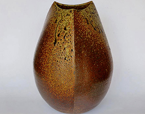 Facetted Vase with Triangular Top-Terunobu Hirata