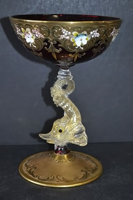 Murano goblet with jewelled bowl and dolphin stem - Venetian