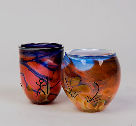'Dreamtime'-glass vases by Chris Pantano