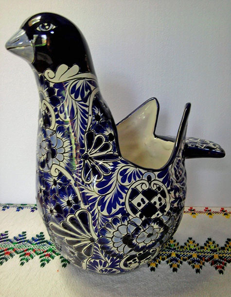 Talavera Majolica Blue Dove planter